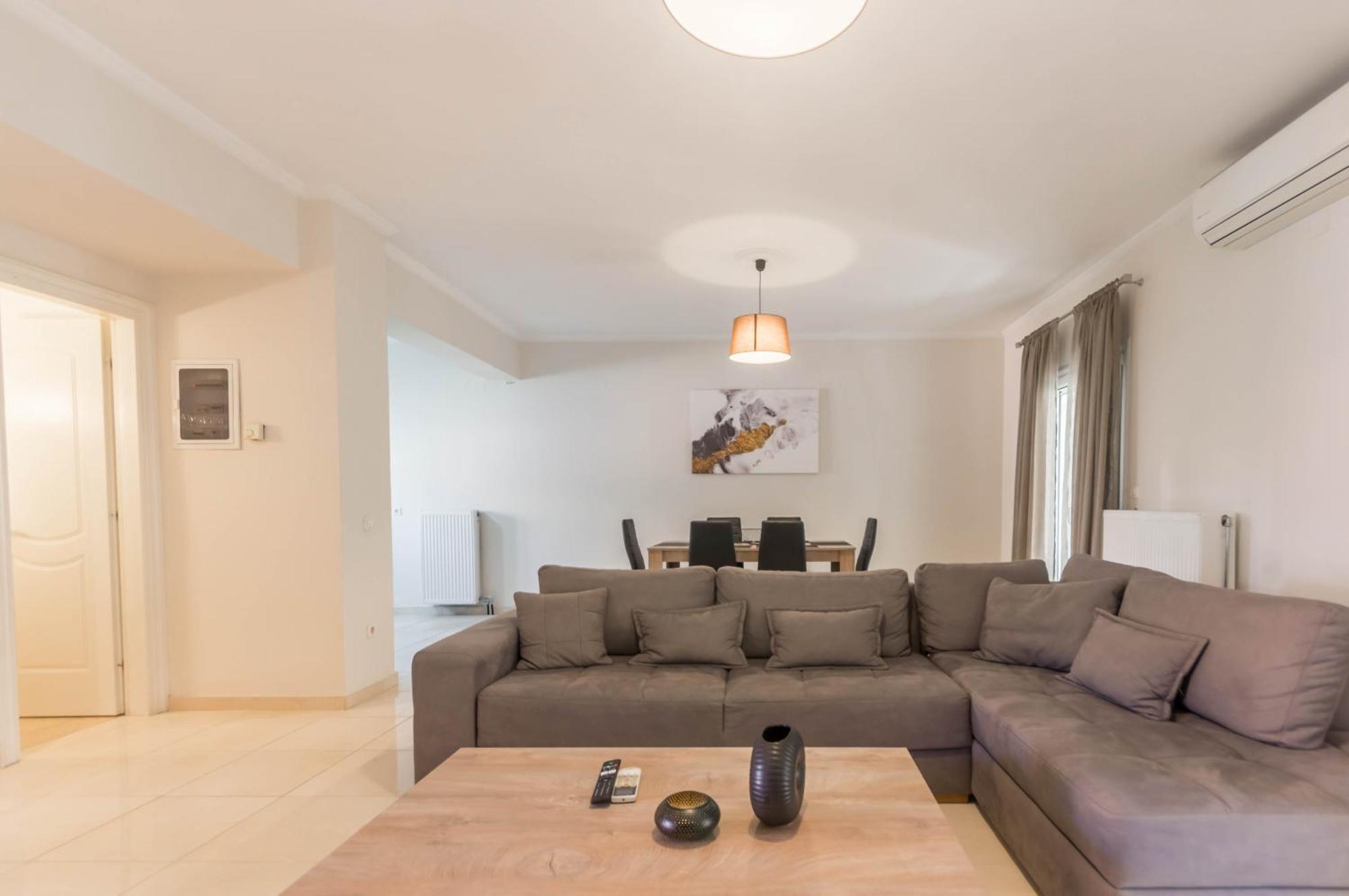 Διωροφη Μεζονετα-2Km Απο Το Κεντρο-Iliana House Alepou Exterior foto