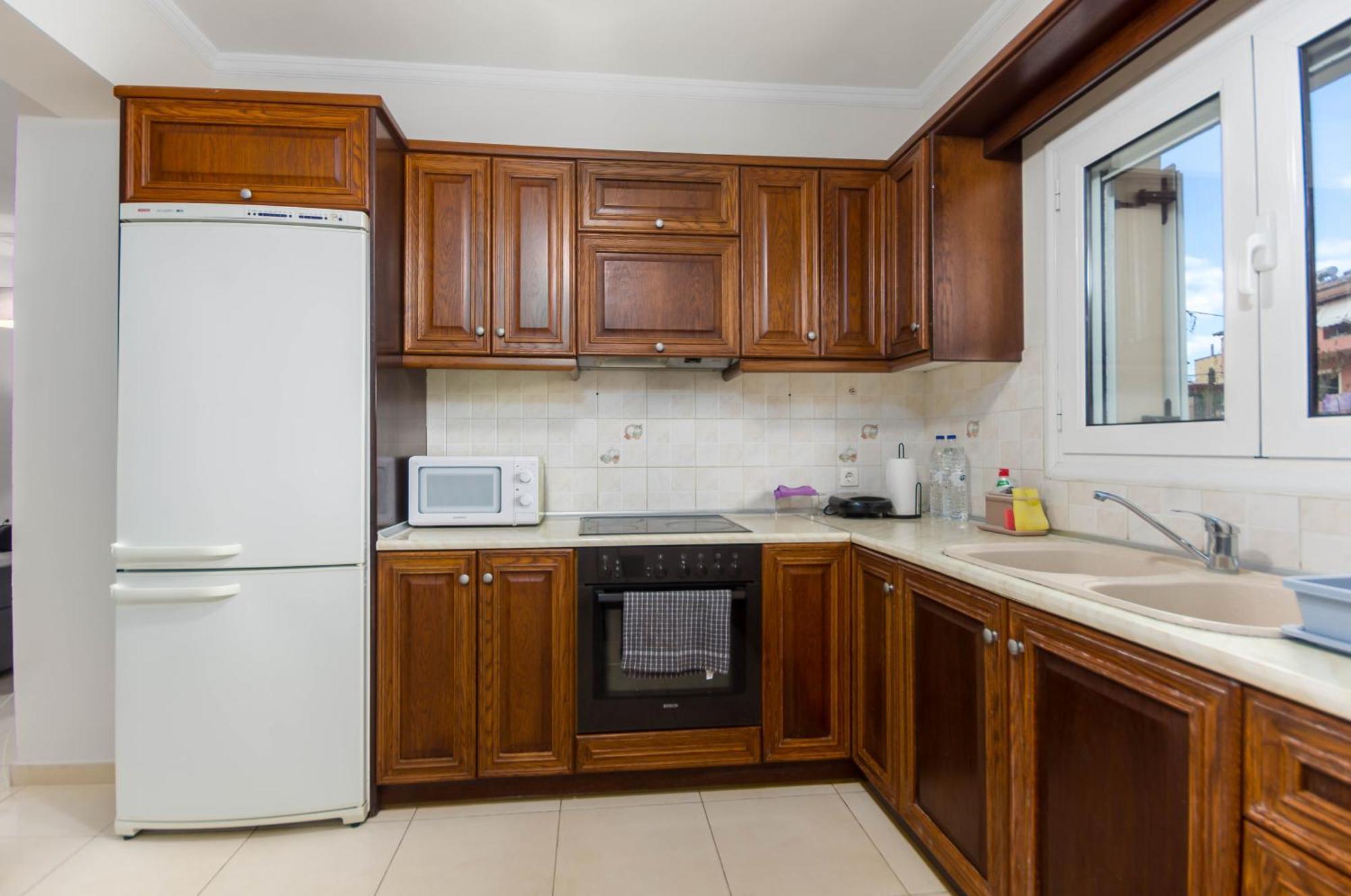 Διωροφη Μεζονετα-2Km Απο Το Κεντρο-Iliana House Alepou Exterior foto