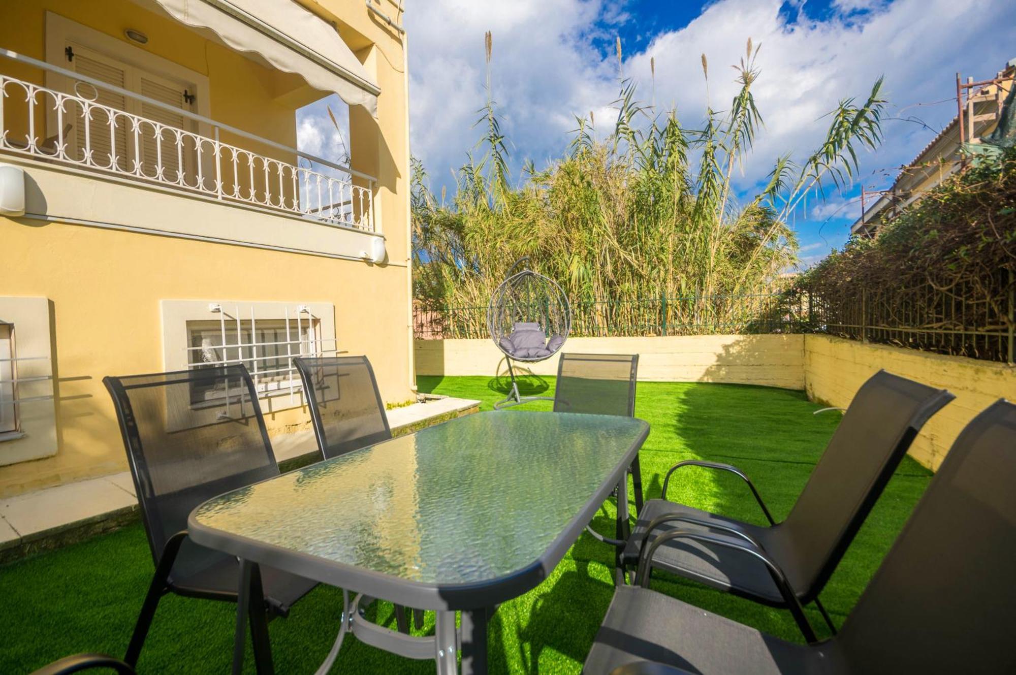 Διωροφη Μεζονετα-2Km Απο Το Κεντρο-Iliana House Alepou Exterior foto