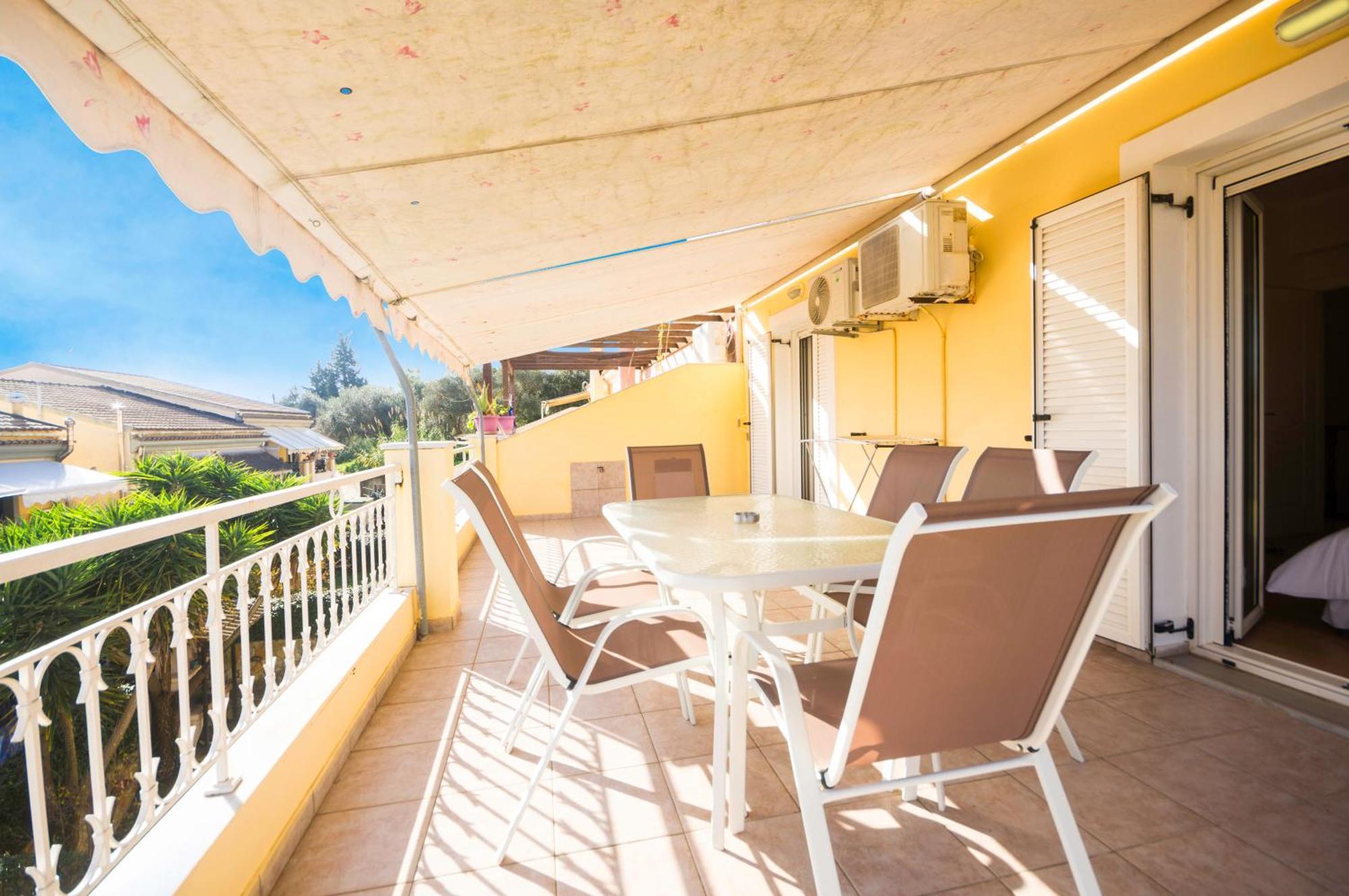 Διωροφη Μεζονετα-2Km Απο Το Κεντρο-Iliana House Alepou Exterior foto