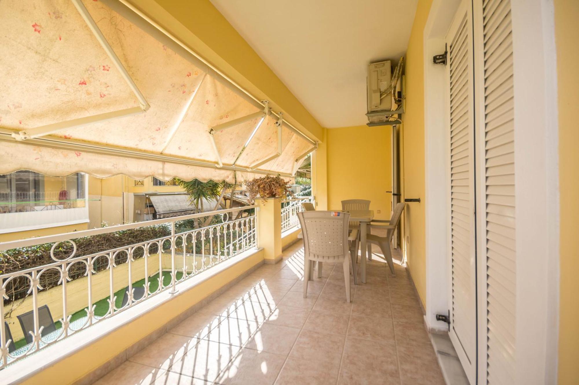 Διωροφη Μεζονετα-2Km Απο Το Κεντρο-Iliana House Alepou Exterior foto